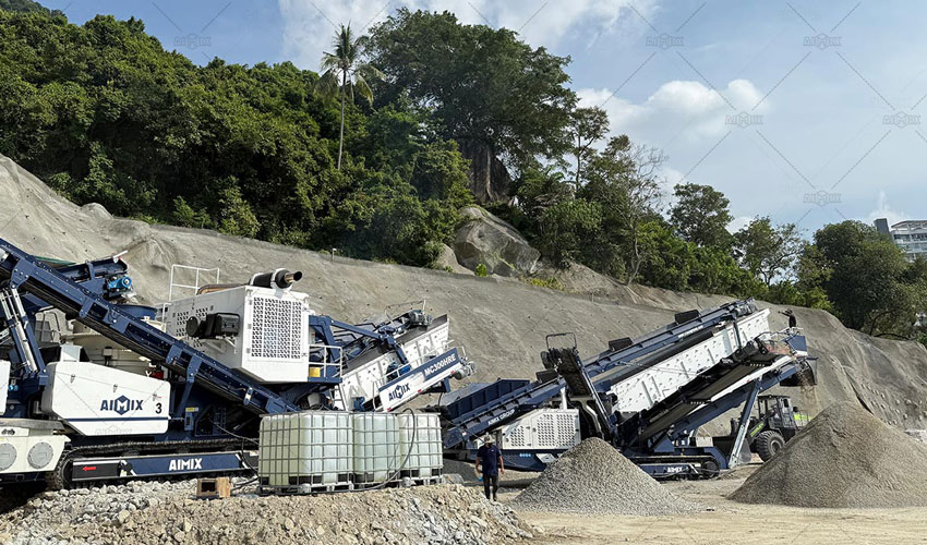 Tracked Crusher